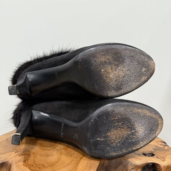 LOUIS VUITTON MA0163 Short Boots Suede Black Rabbit Fur Womens EU 39 US 9 - Picture 14 of 16
